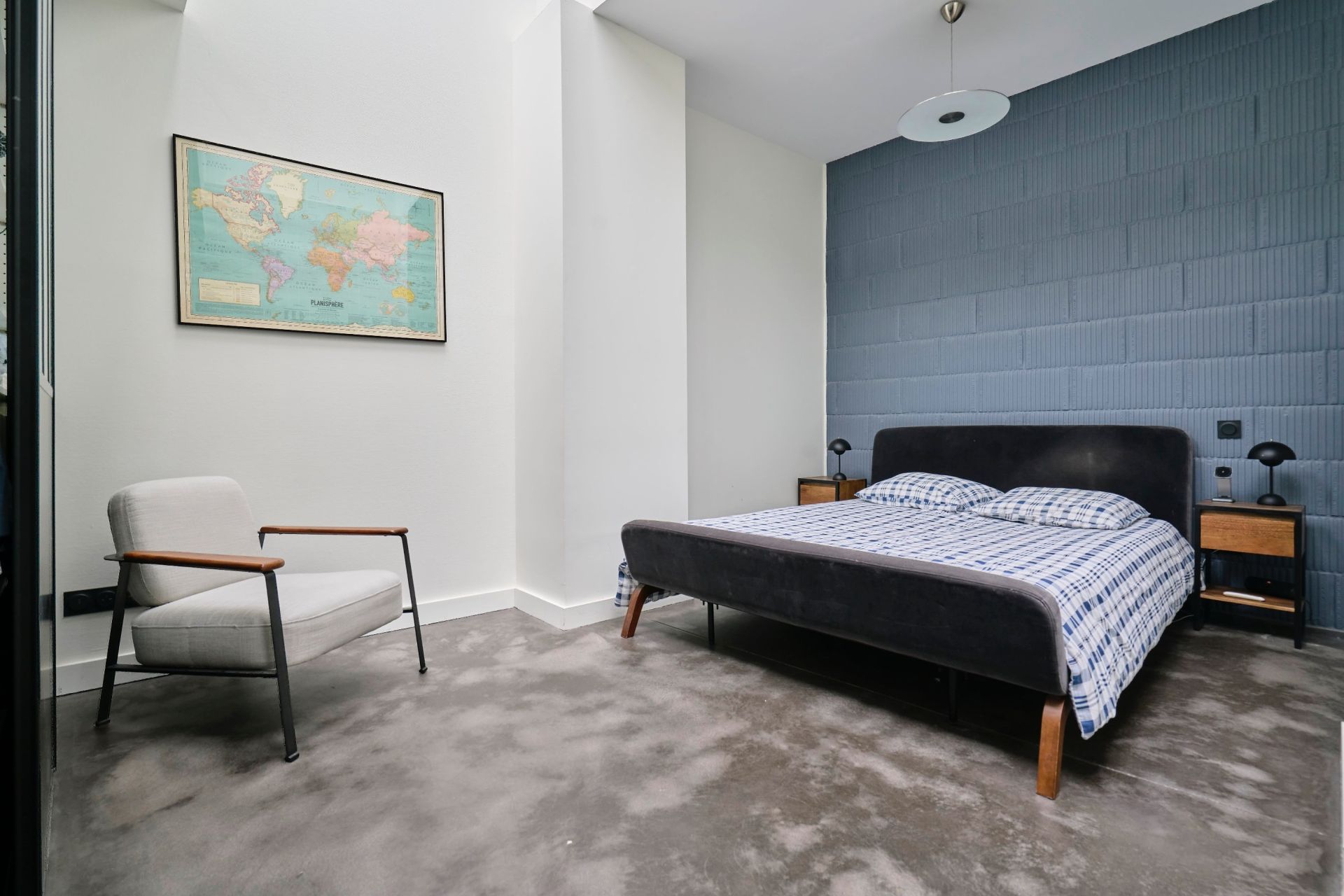 luxury apartment 10 Rooms for sale on LILLE (59000)