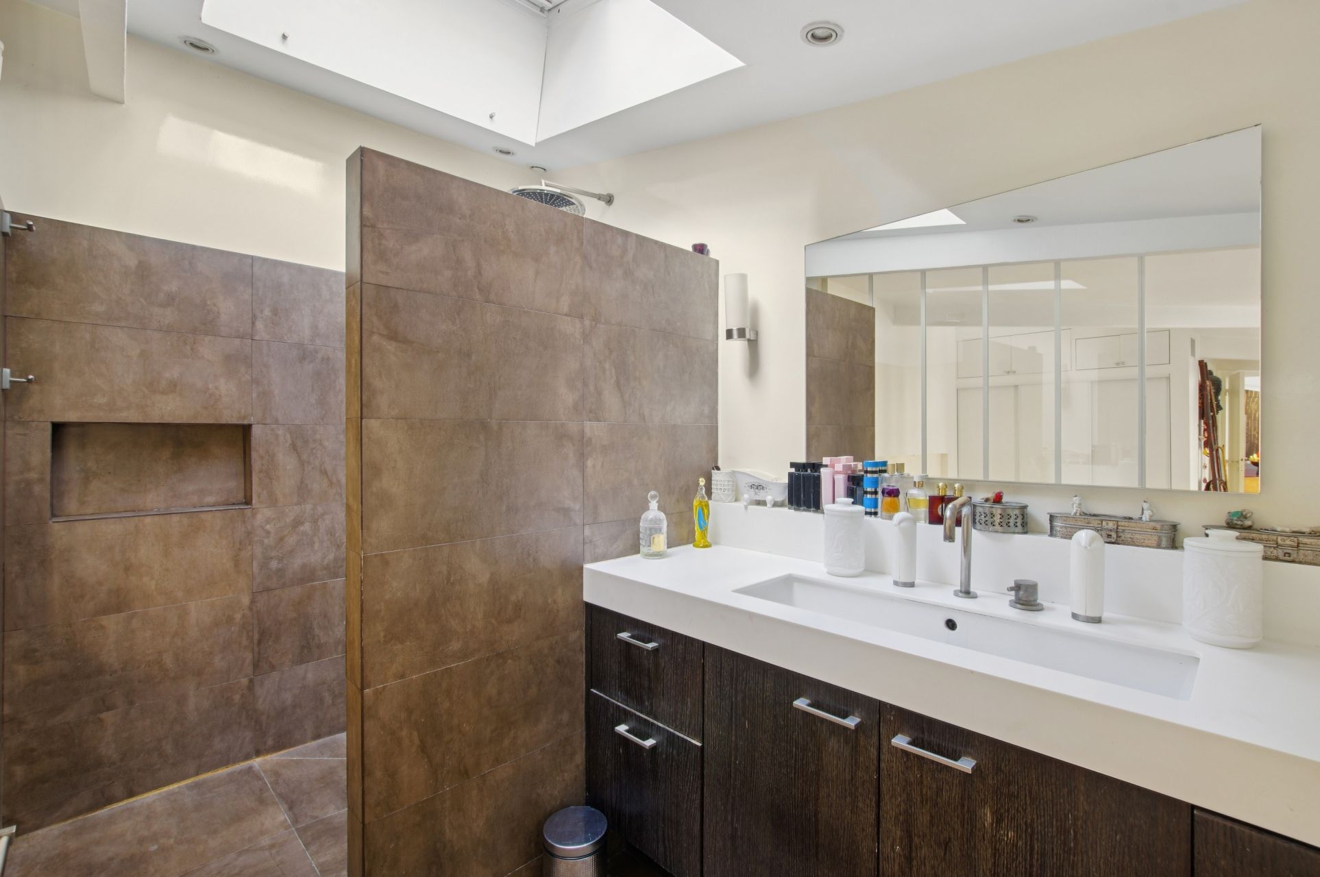 maison de luxe 9 Pièces en vente sur PARIS (75018)