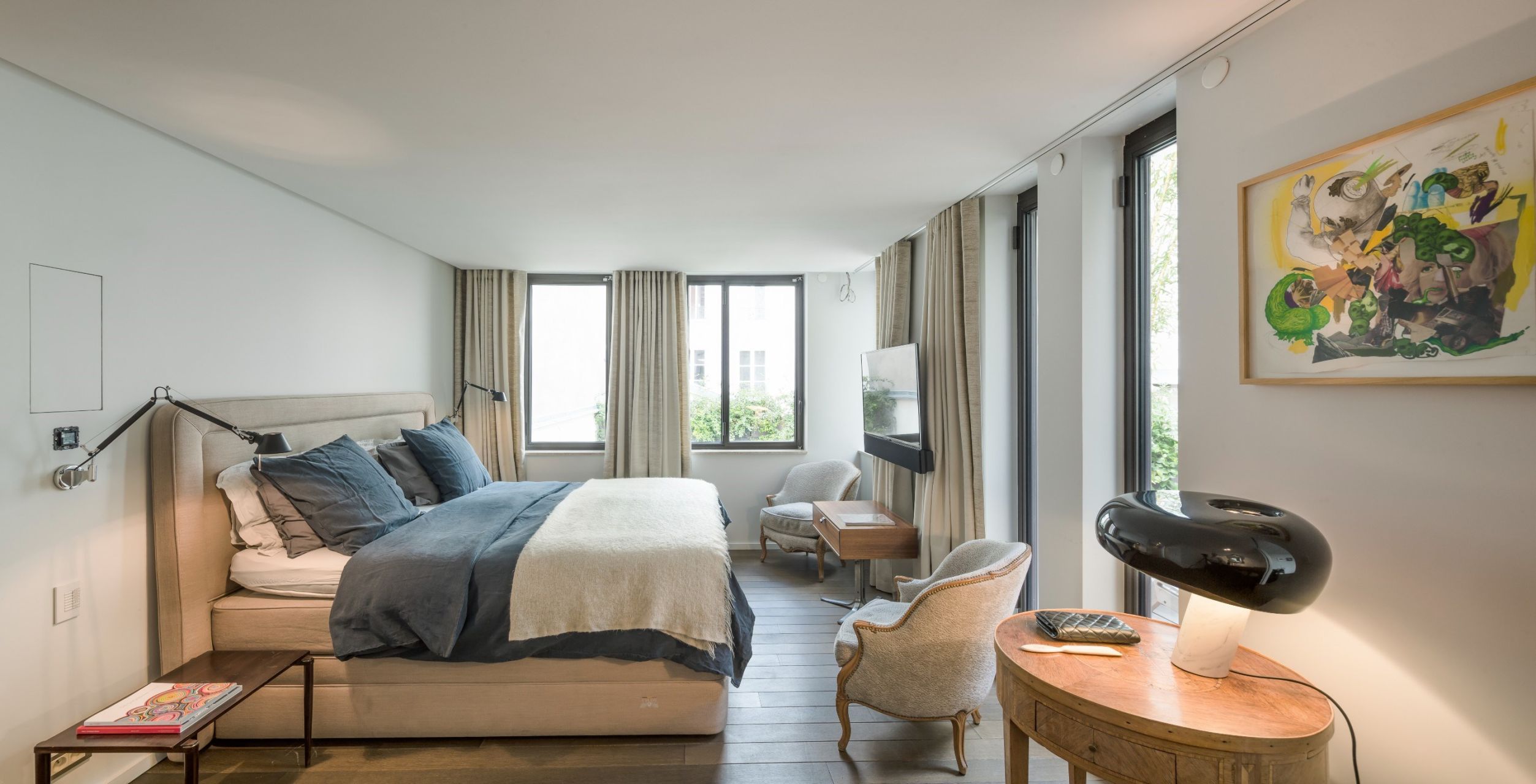 contemporary house 8 Rooms for sale on PARIS (75001)