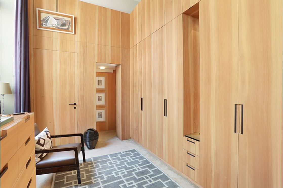 luxury apartment 6 Rooms for sale on PARIS (75007)
