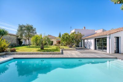Sale Luxury house La Flotte 7&nbsp;Rooms 200&nbsp;m²