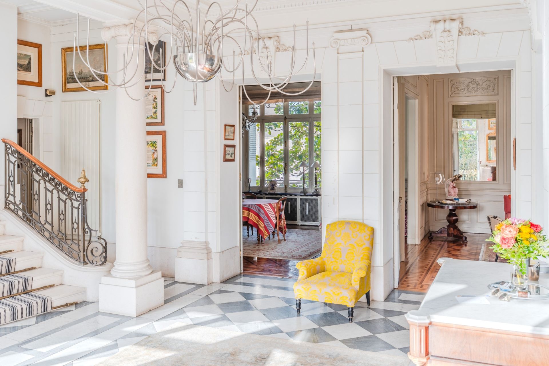 hôtel particulier 10 Pièces en vente sur NANTES (44000)