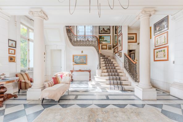 Vente Hôtel particulier Nantes 10&nbsp;Pièces 360&nbsp;m²