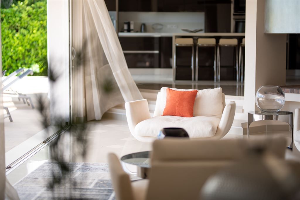 luxury villa 16 Rooms for sale on MOUANS SARTOUX (06370)