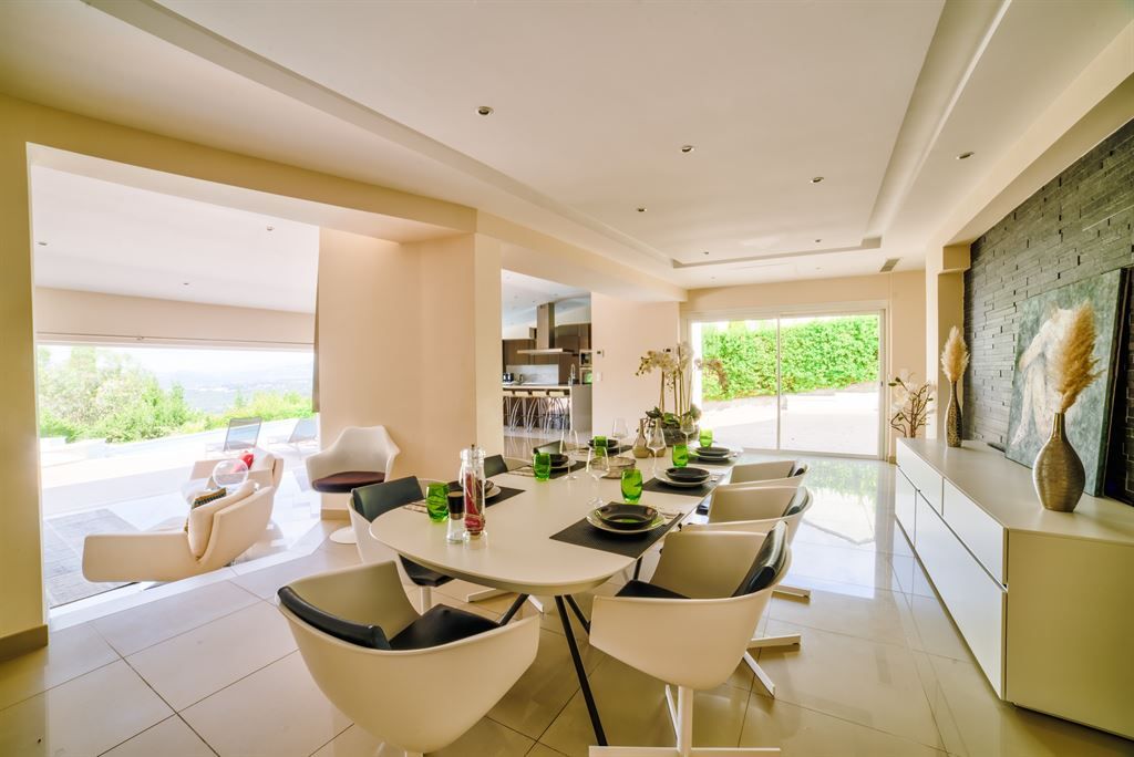 luxury villa 16 Rooms for sale on MOUANS SARTOUX (06370)