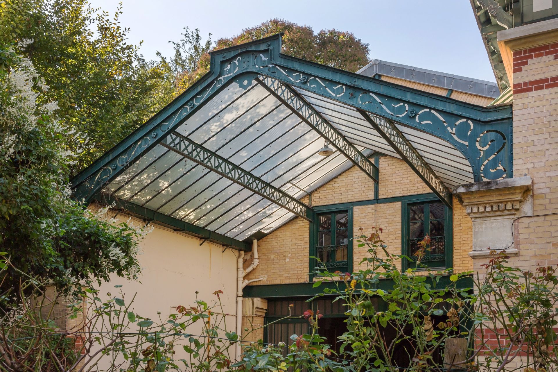 hôtel particulier 20 Pièces en vente sur PARIS (75016)