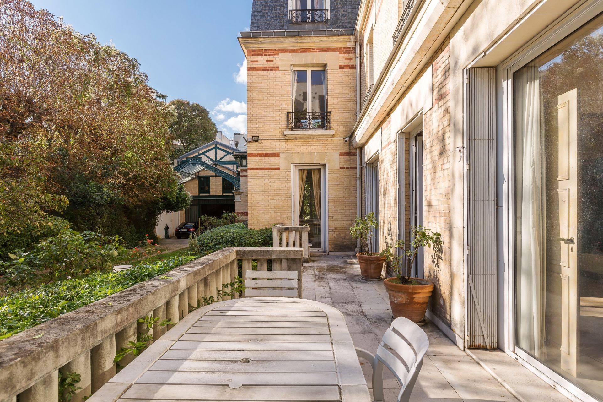 mansion (hôtel particulier) 20 Rooms for sale on PARIS (75016)