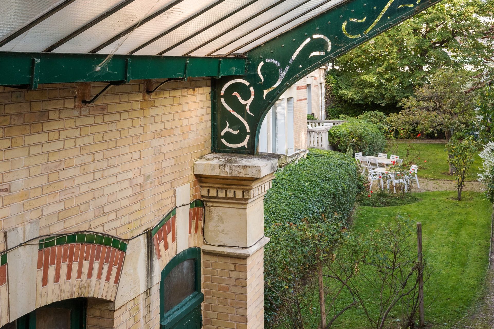 mansion (hôtel particulier) 20 Rooms for sale on PARIS (75016)