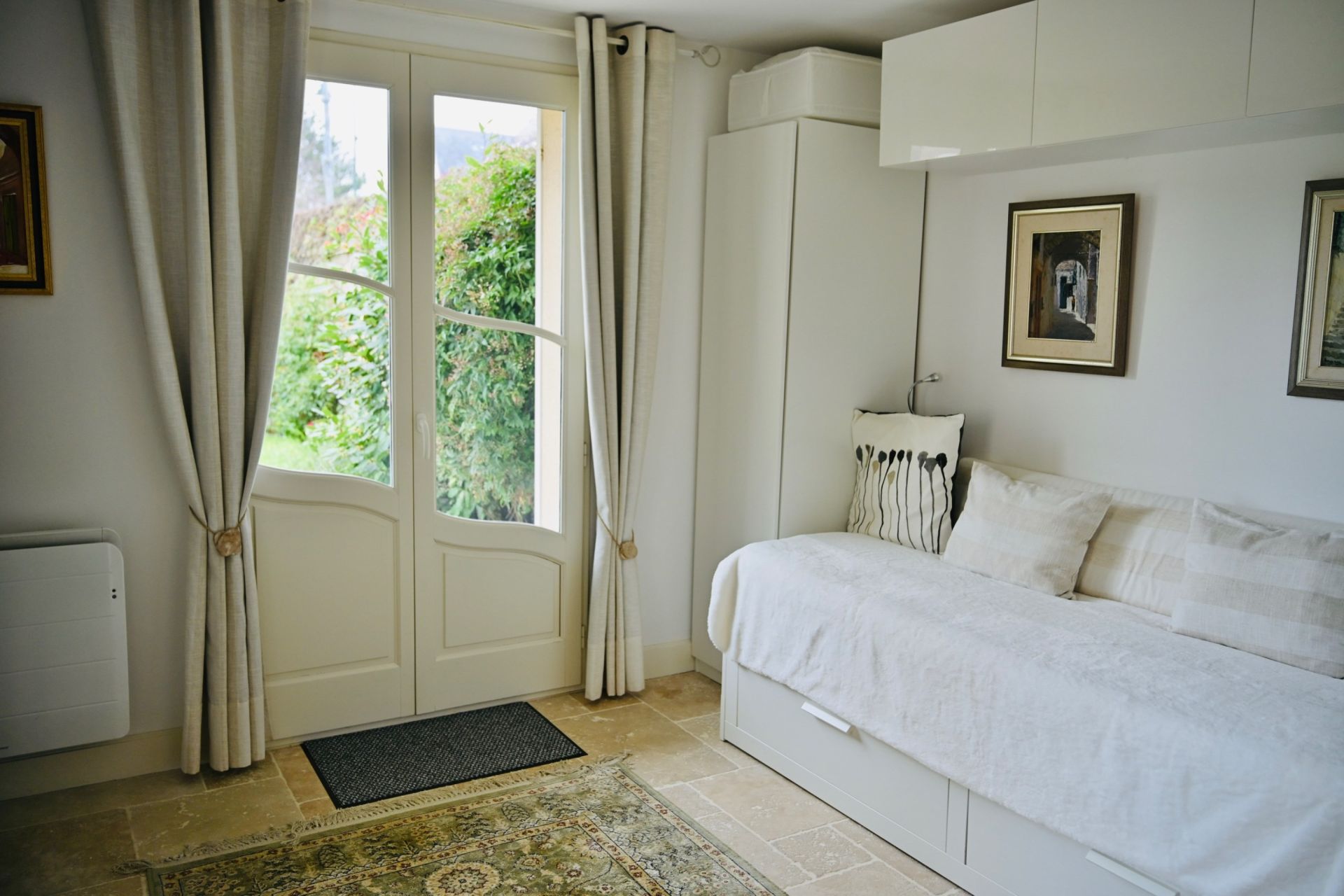 luxury house 5 Rooms for sale on ST AUBIN SUR MER (14750)