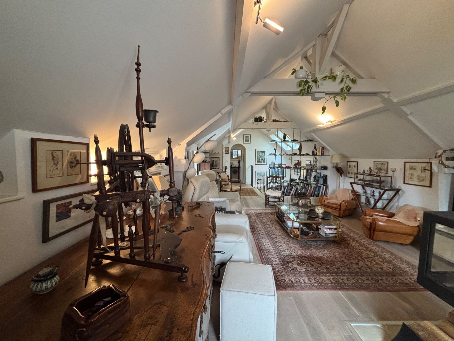 luxury house 5 Rooms for sale on ST AUBIN SUR MER (14750)