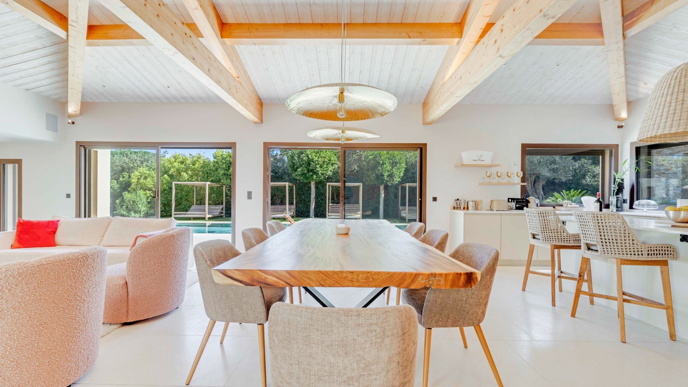 maison contemporaine 9 Pièces en vente sur RAMATUELLE (83350)