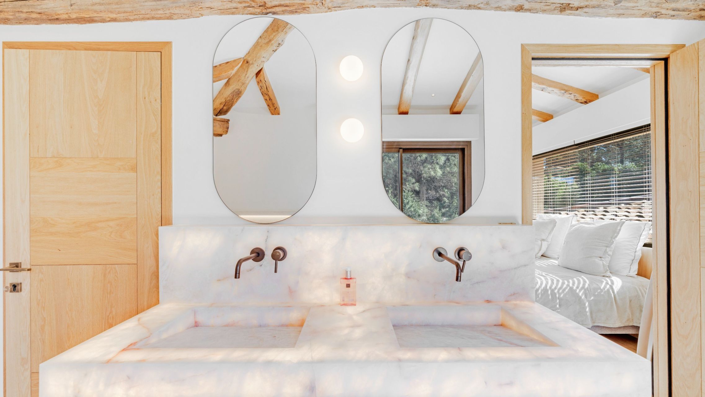 maison contemporaine 9 Pièces en vente sur RAMATUELLE (83350)