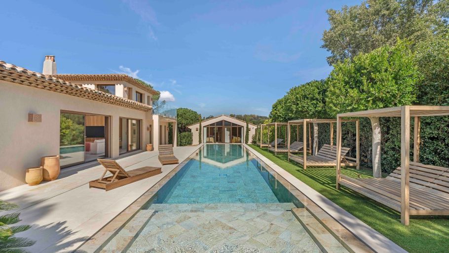 maison contemporaine 9 Pièces en vente sur RAMATUELLE (83350)