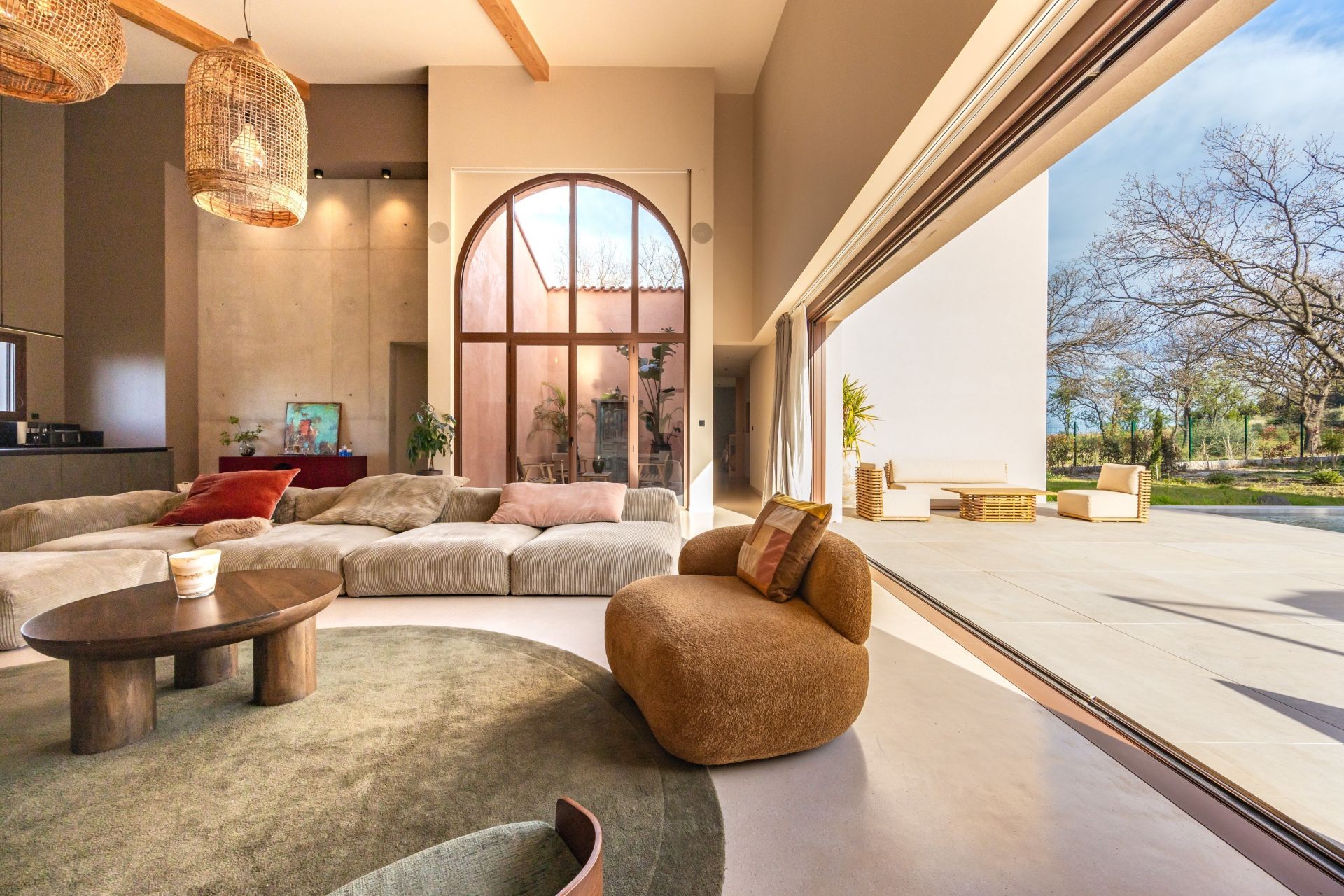 luxury house 5 Rooms for sale on PERPIGNAN (66000)