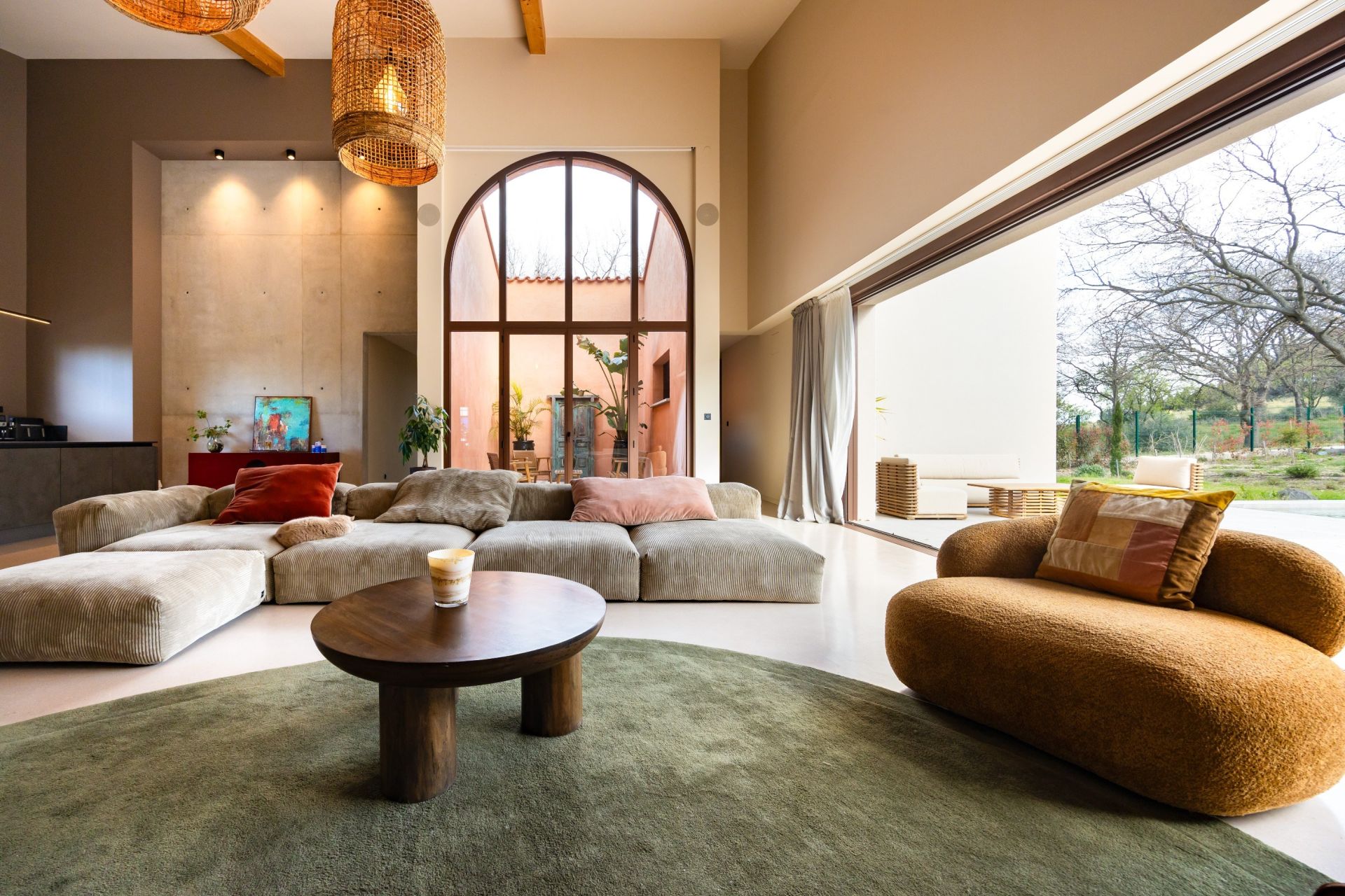luxury house 5 Rooms for sale on PERPIGNAN (66000)