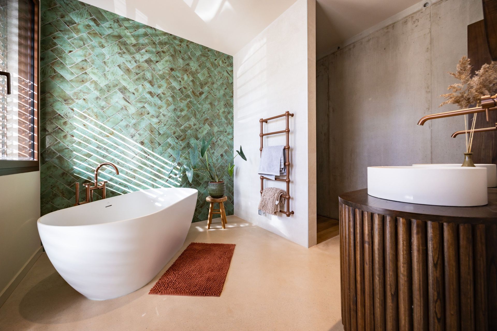 luxury house 5 Rooms for sale on PERPIGNAN (66000)