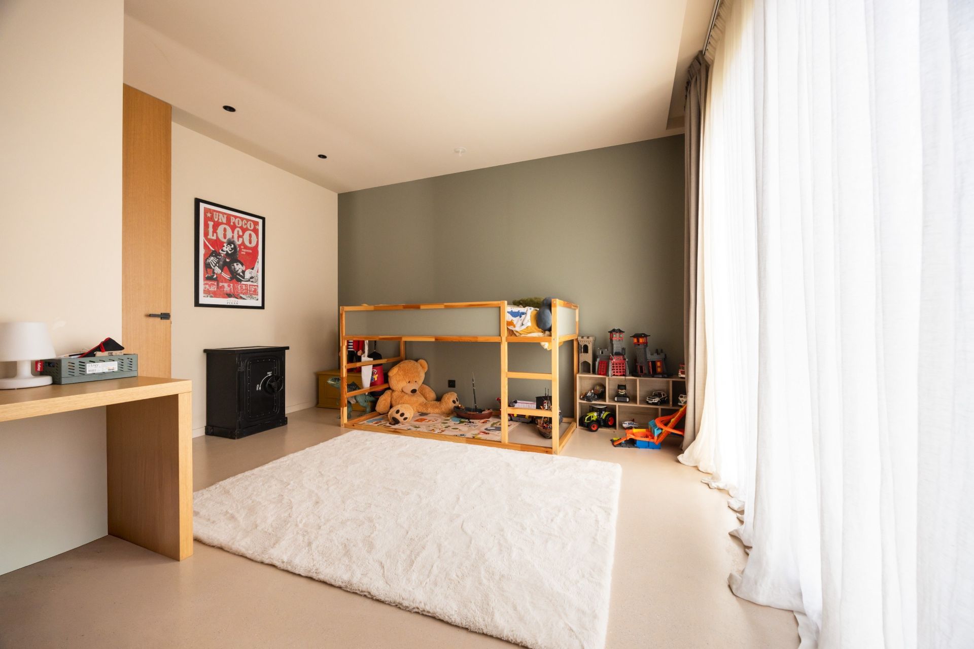 luxury house 5 Rooms for sale on PERPIGNAN (66000)