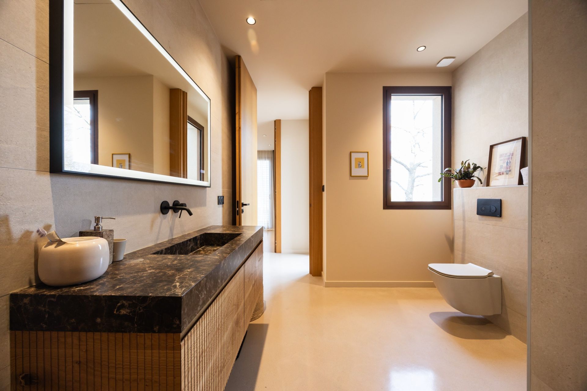 luxury house 5 Rooms for sale on PERPIGNAN (66000)