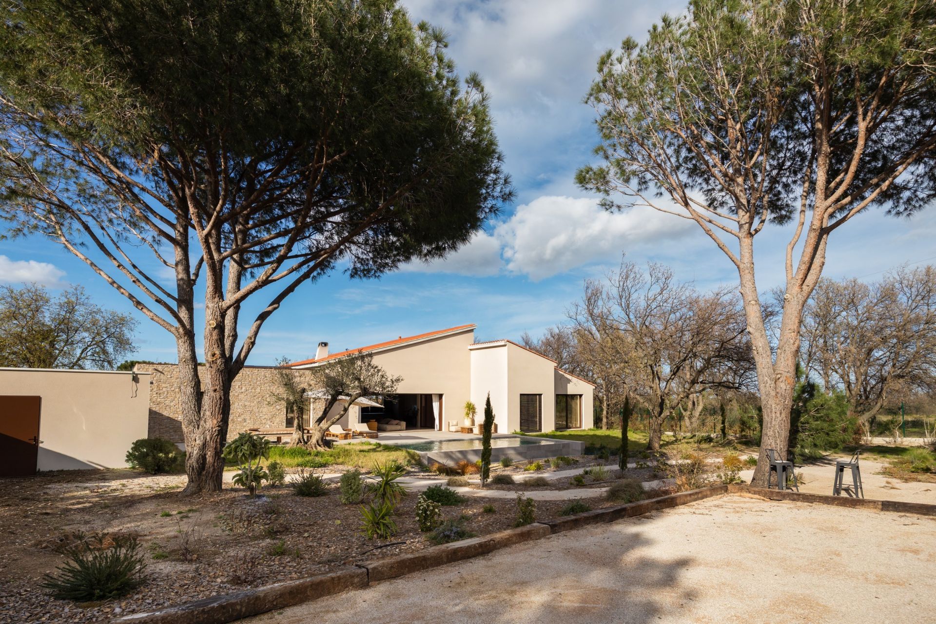 luxury house 5 Rooms for sale on PERPIGNAN (66000)
