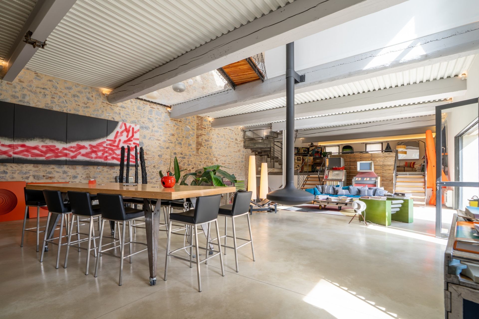 luxury house 6 Rooms for sale on PERPIGNAN (66000)