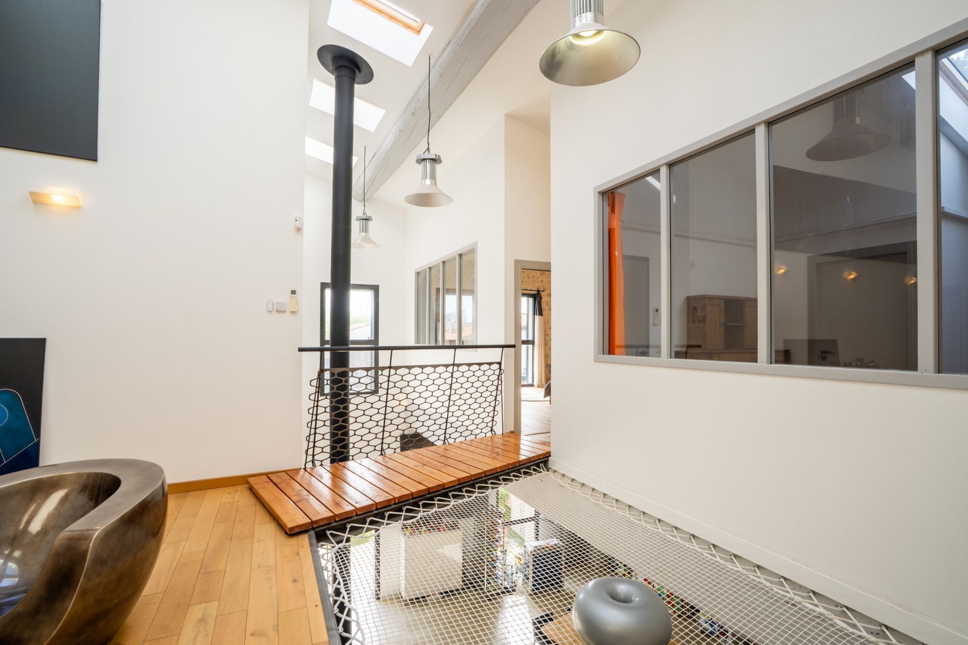 luxury house 6 Rooms for sale on PERPIGNAN (66000)