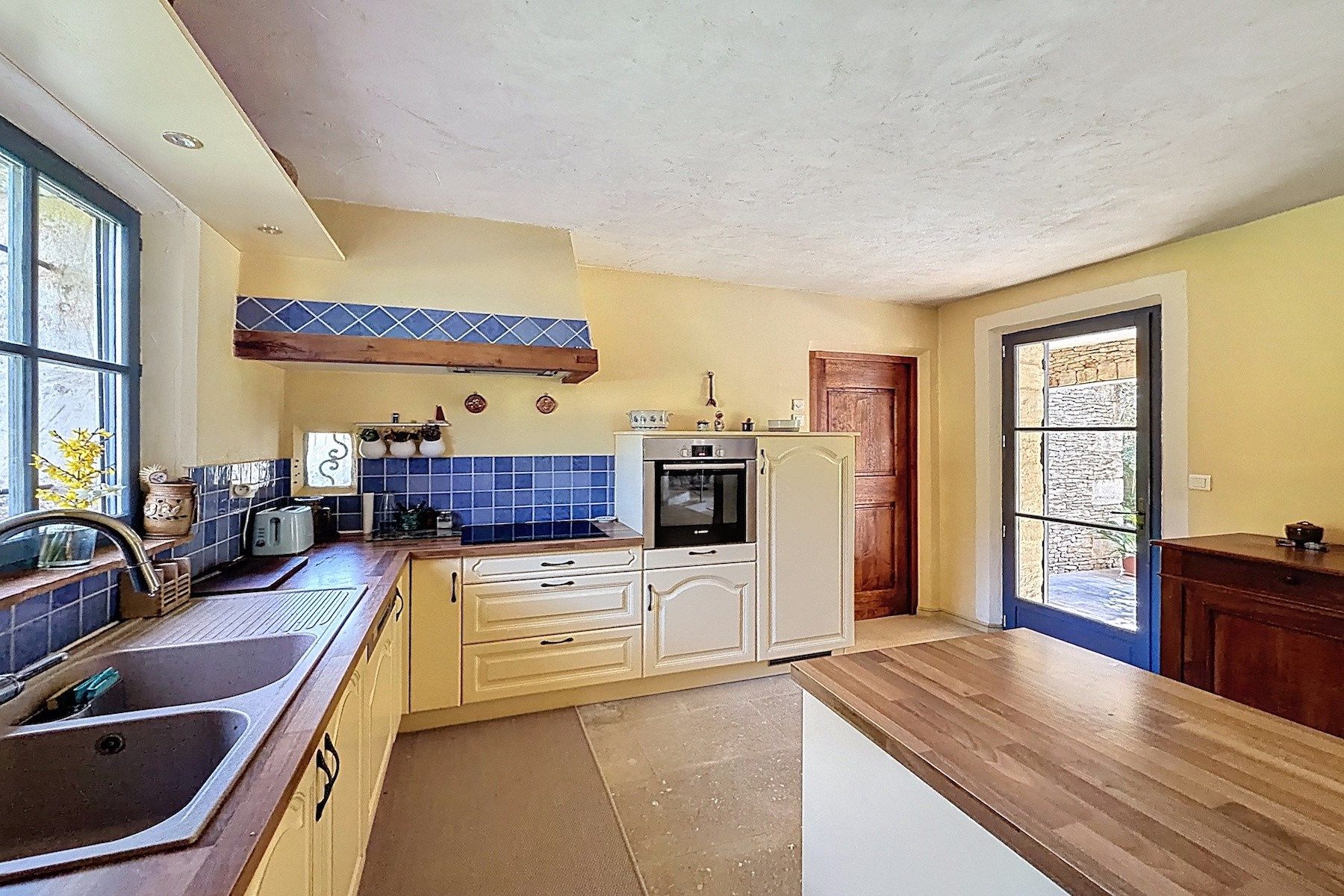 maison de luxe 6 Pièces en vente sur CASTILLON DU GARD (30210)