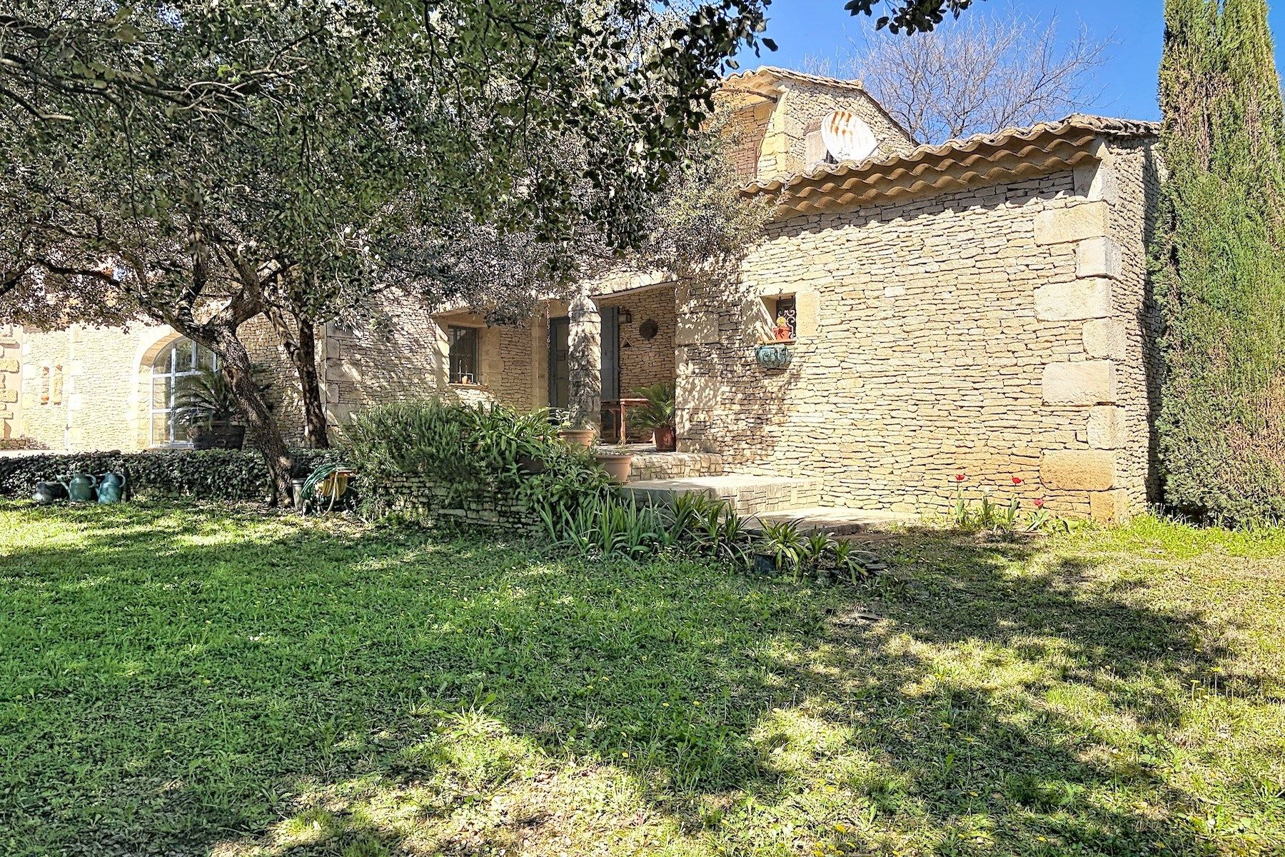 maison de luxe 6 Pièces en vente sur CASTILLON DU GARD (30210)