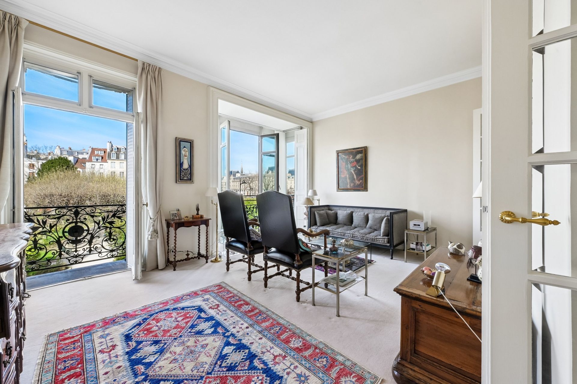 luxury apartment 4 Rooms for sale on PARIS (75005)