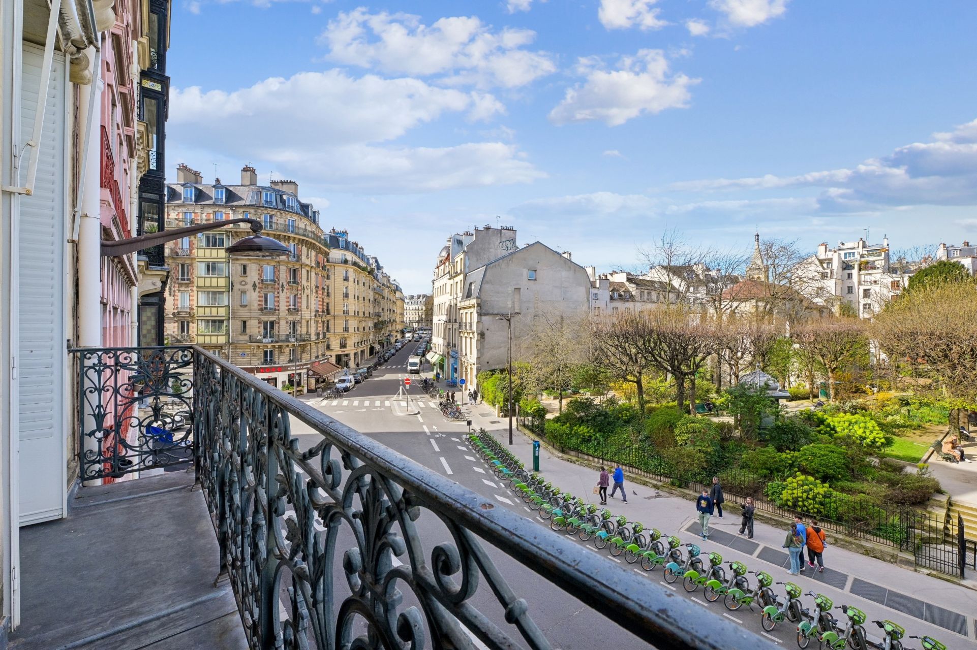 luxury apartment 4 Rooms for sale on PARIS (75005)