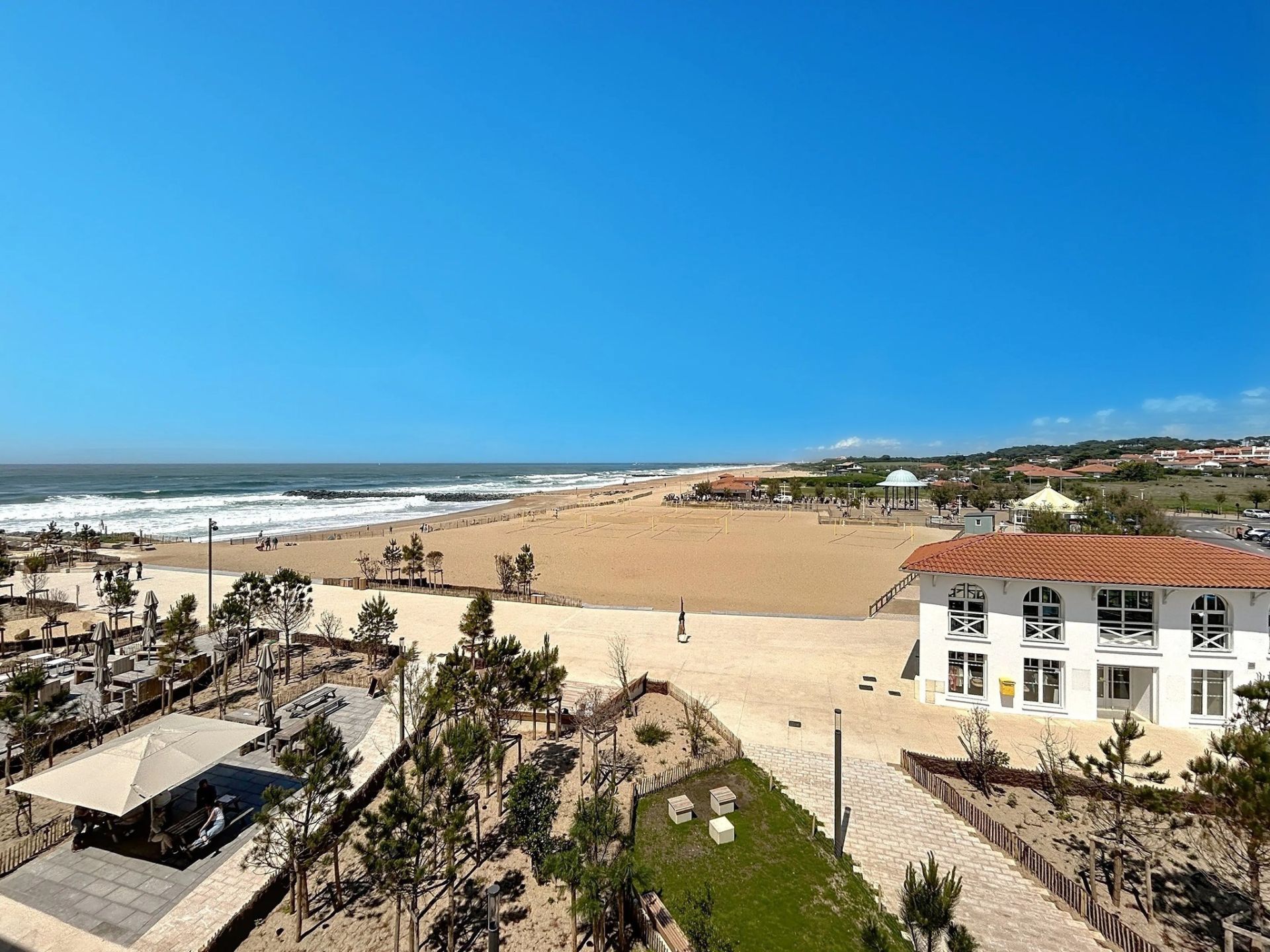 luxury apartment 3 Rooms for sale on ANGLET (64600)