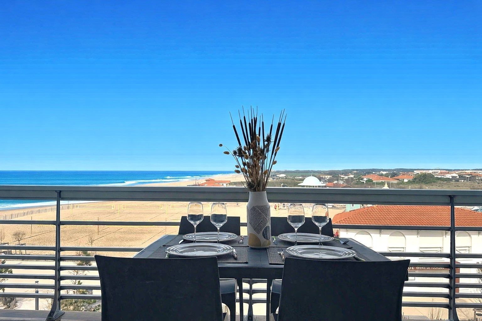 luxury apartment 3 Rooms for sale on ANGLET (64600)