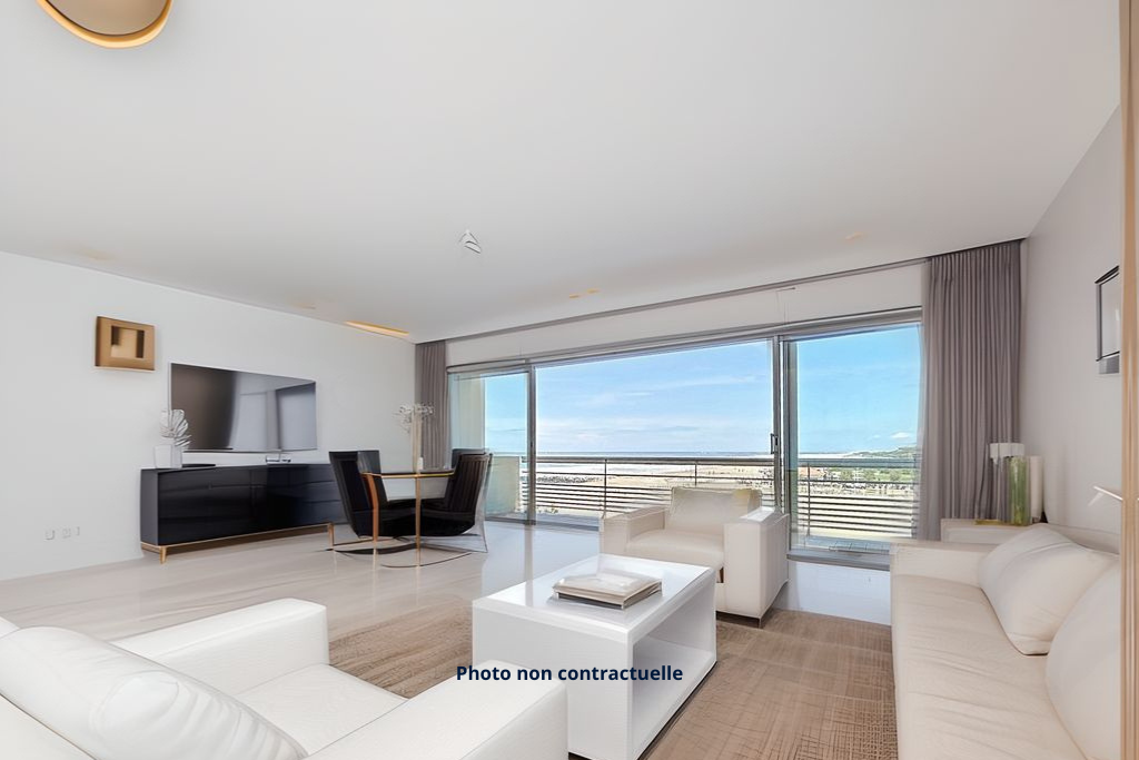 luxury apartment 3 Rooms for sale on ANGLET (64600)