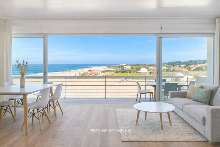 luxury apartment 3 Rooms for sale on ANGLET (64600)