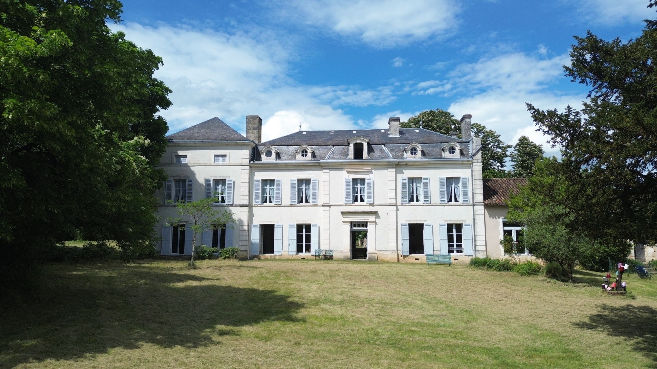 maison de luxe 20 Pièces en vente sur PERIGUEUX (24000)