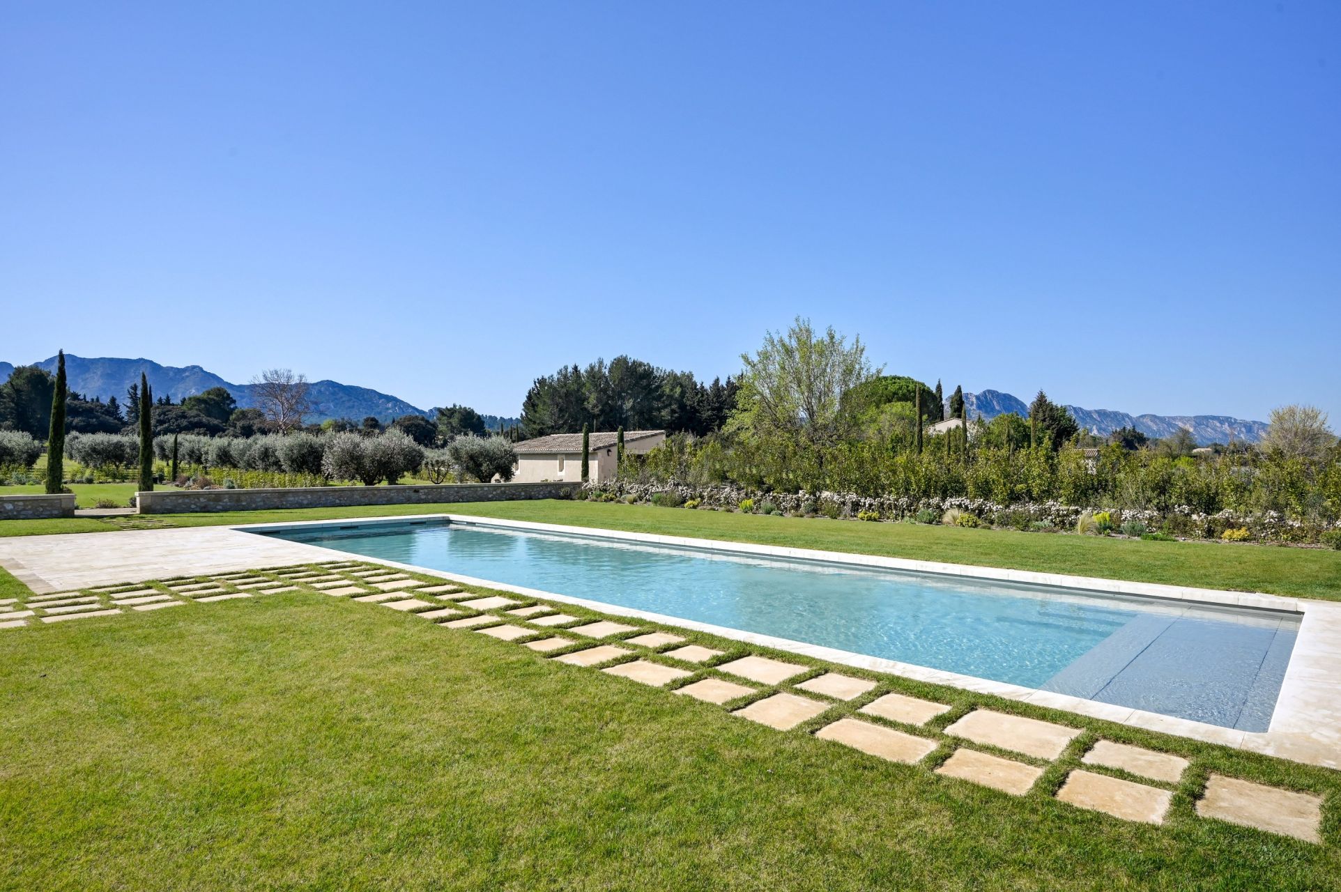 maison de luxe 10 Pièces en vente sur EYGALIERES (13810)