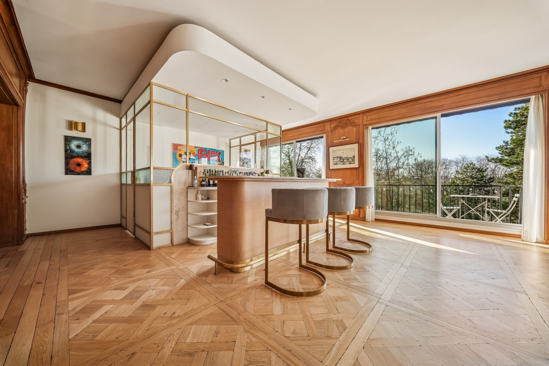 luxury apartment 7 Rooms for sale on PARIS (75016)