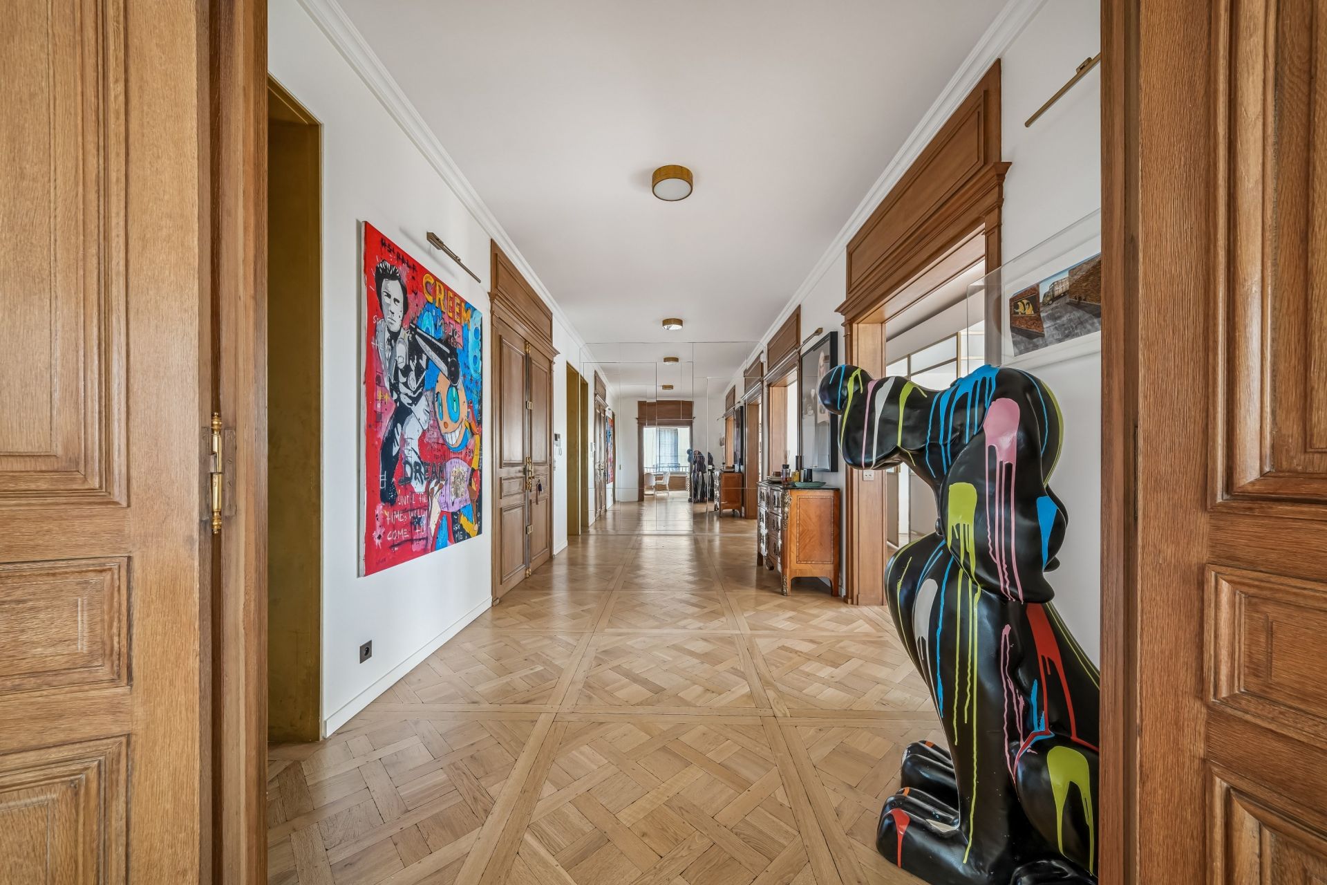 luxury apartment 7 Rooms for sale on PARIS (75016)