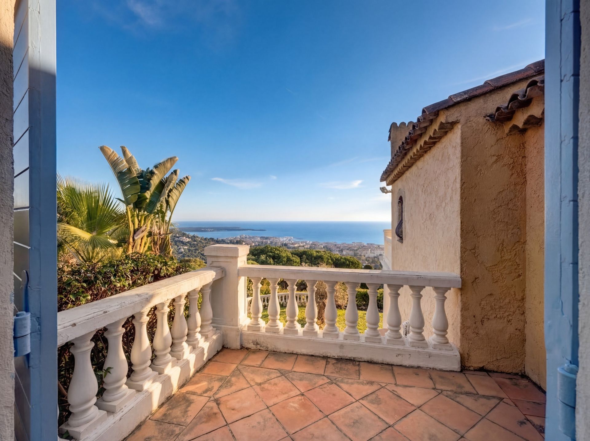 luxury provencale house 5 Rooms for sale on CANNES (06400)