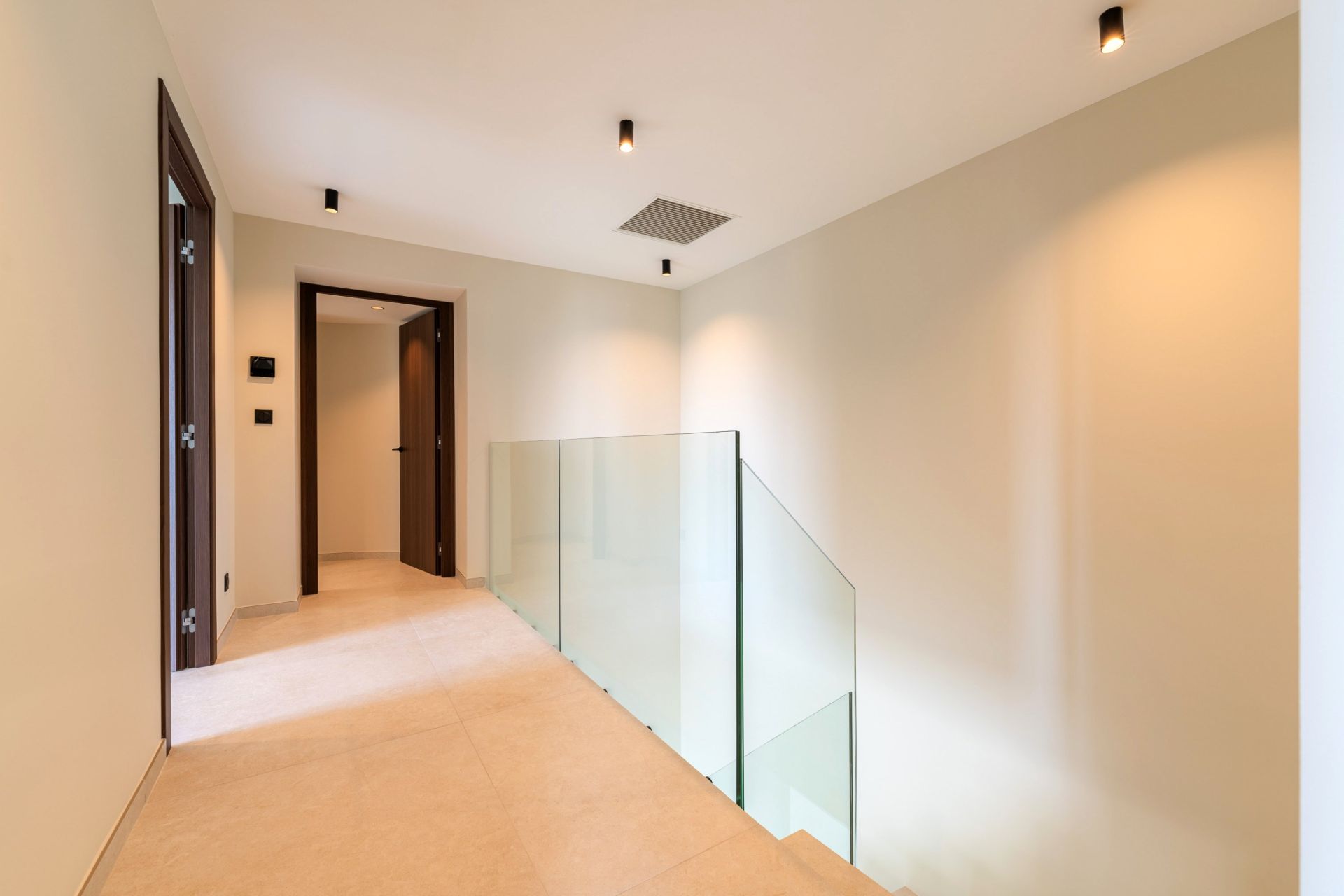 maison de luxe 6 Pièces en vente sur CARQUEIRANNE (83320)