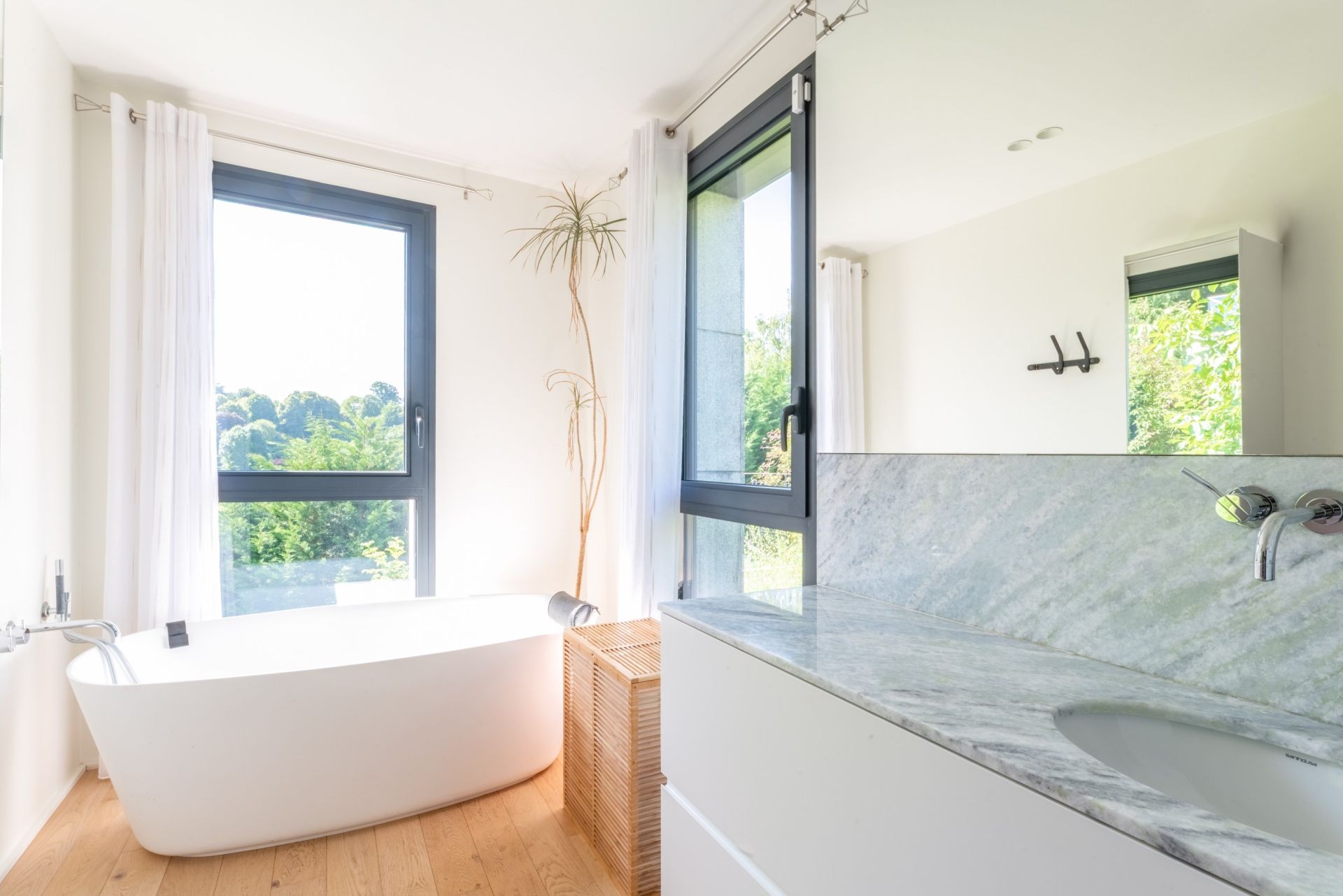 luxury house 5 Rooms for sale on MONT ST AIGNAN (76130)