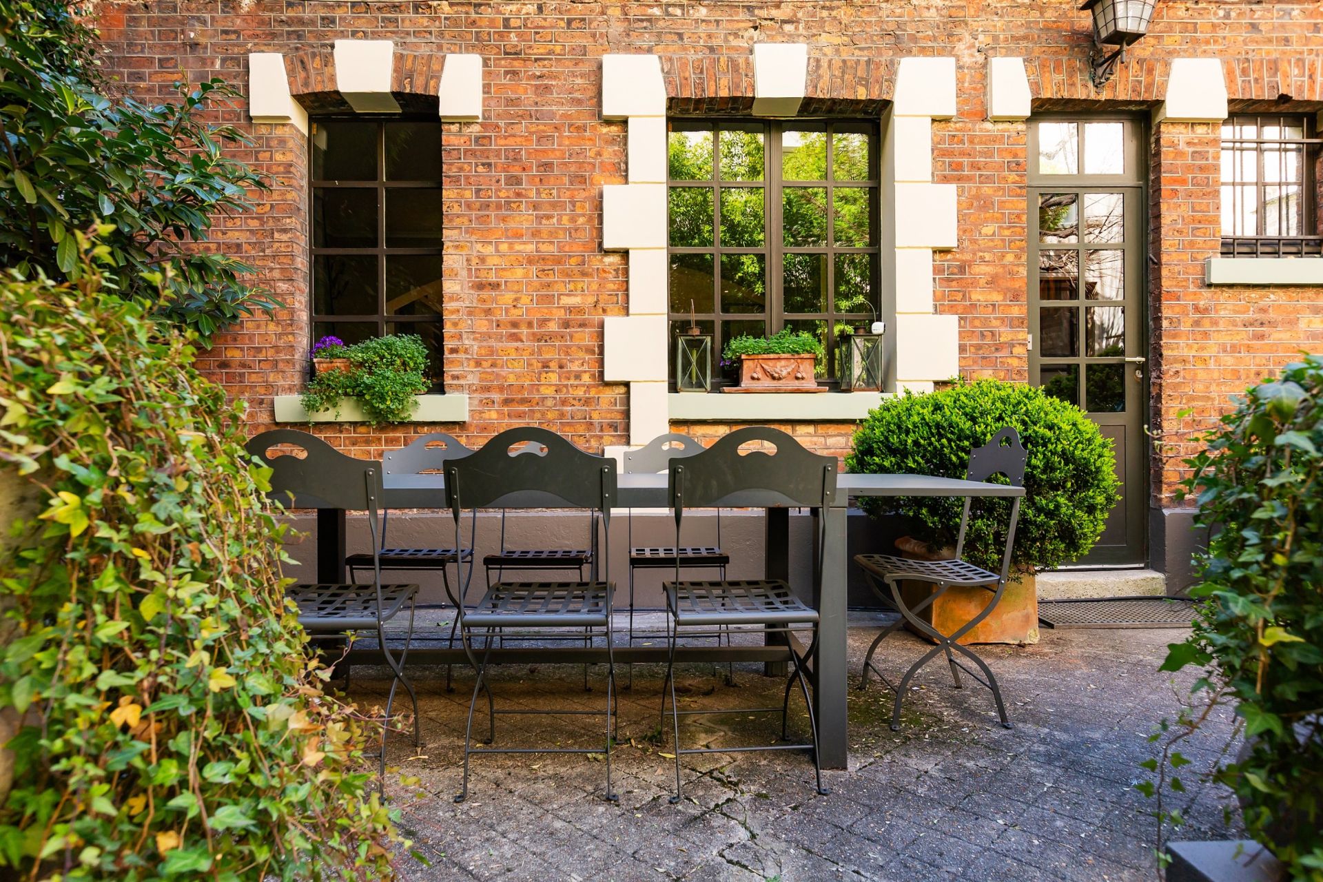 hôtel particulier 7 Pièces en vente sur PARIS (75116)