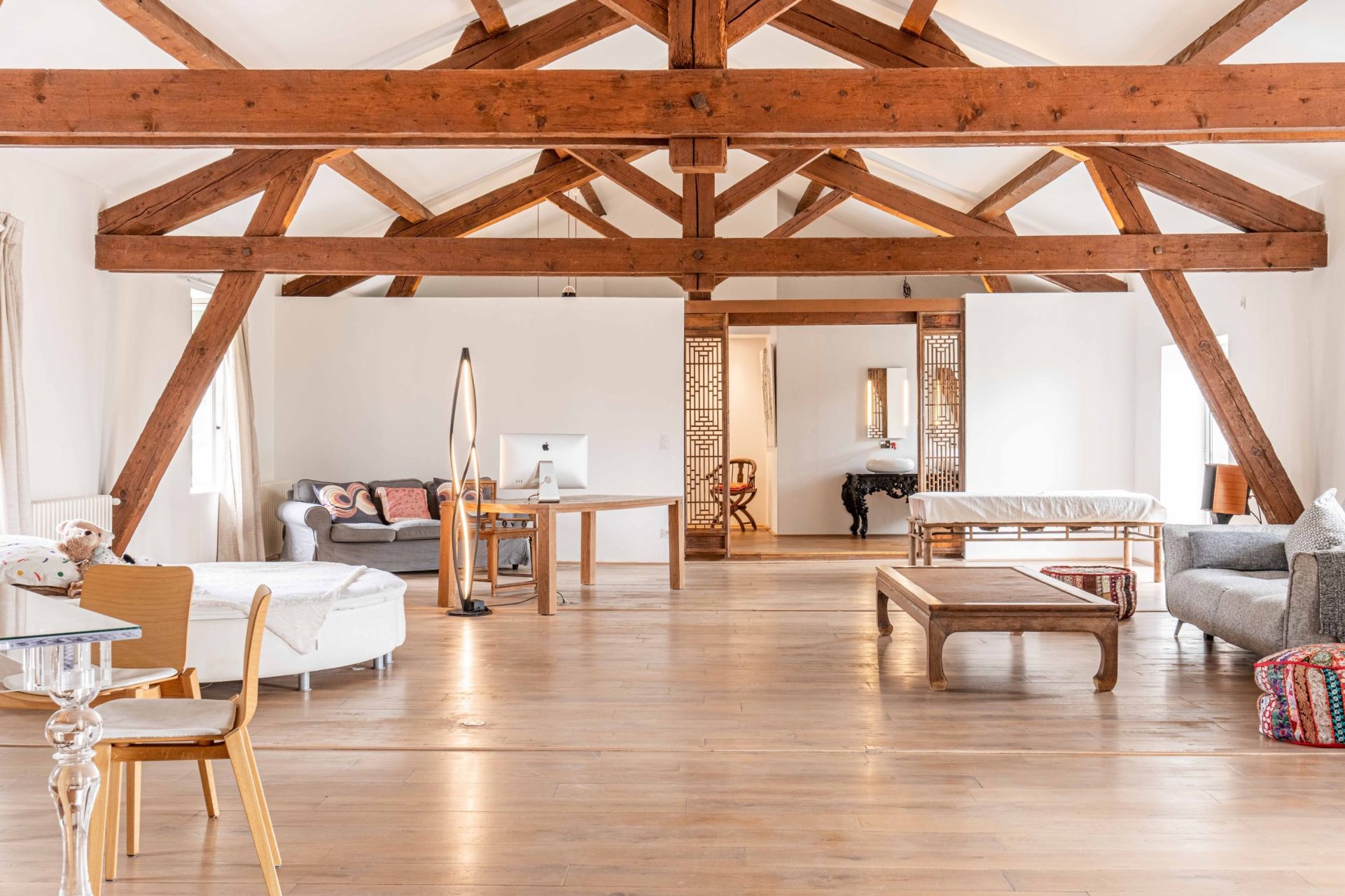 luxury house 6 Rooms for sale on BEZIERS (34500)