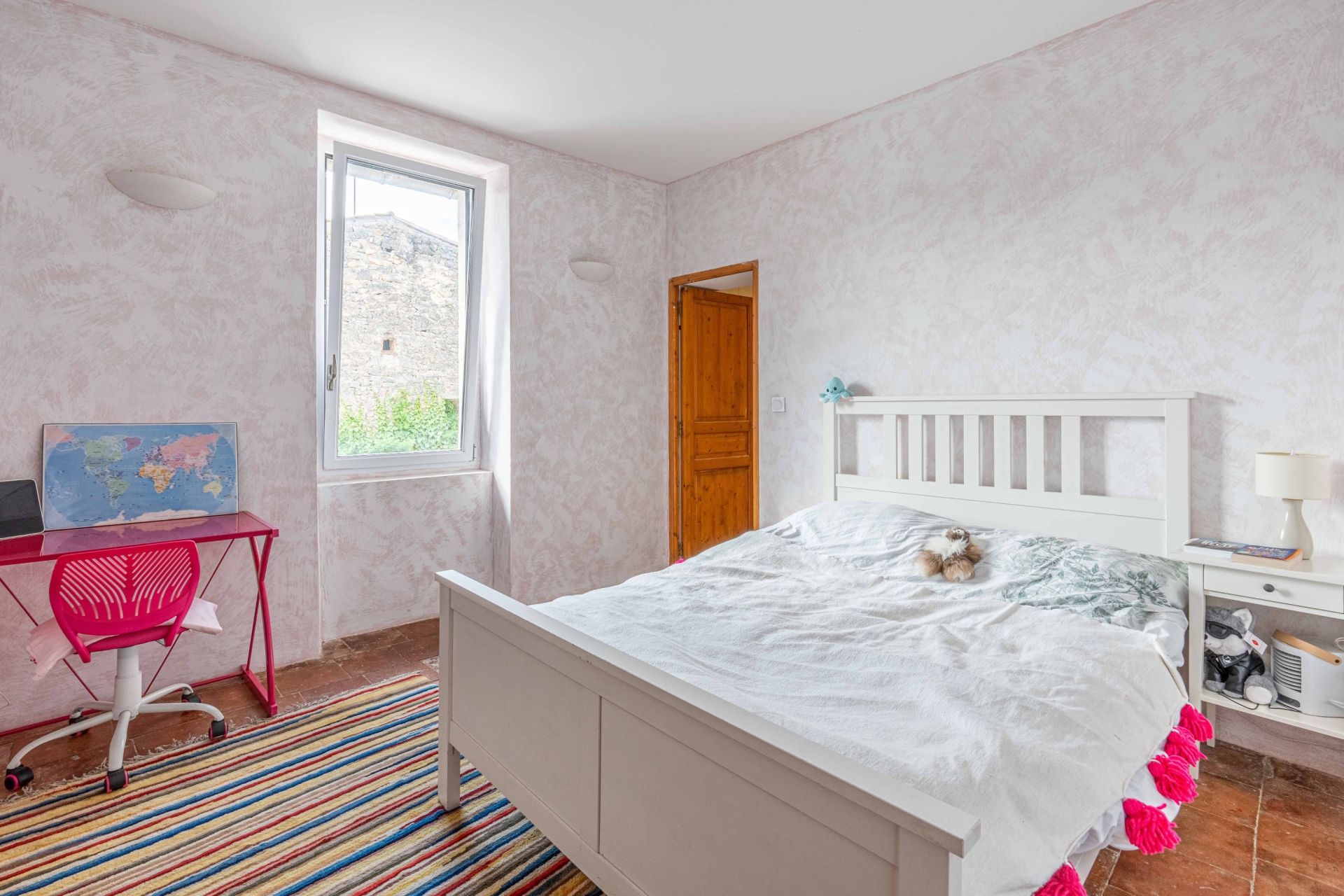 luxury house 5 Rooms for sale on BEZIERS (34500)