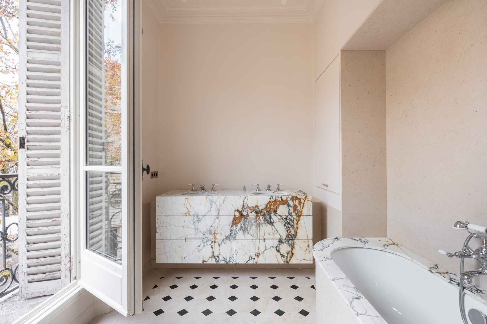 appartement de luxe 5 Pièces en vente sur PARIS (75007)