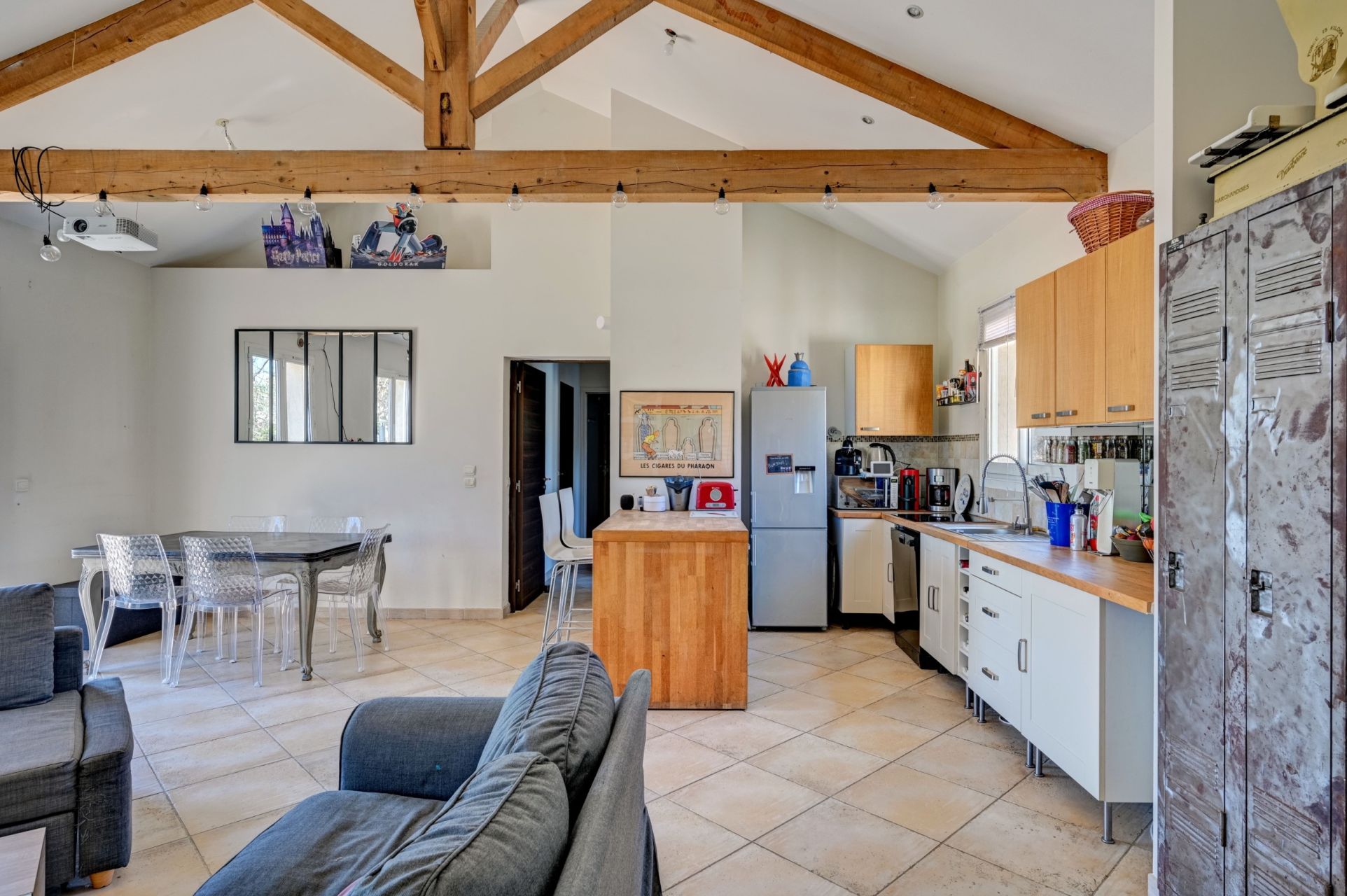 maison de luxe 6 Pièces en vente sur EGUILLES (13510)