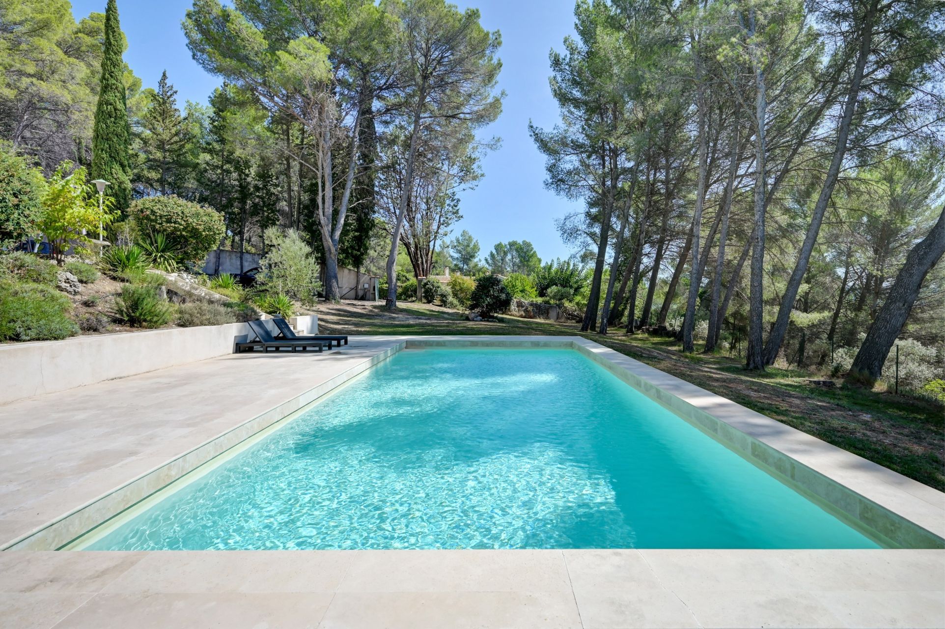 maison de luxe 6 Pièces en vente sur EGUILLES (13510)