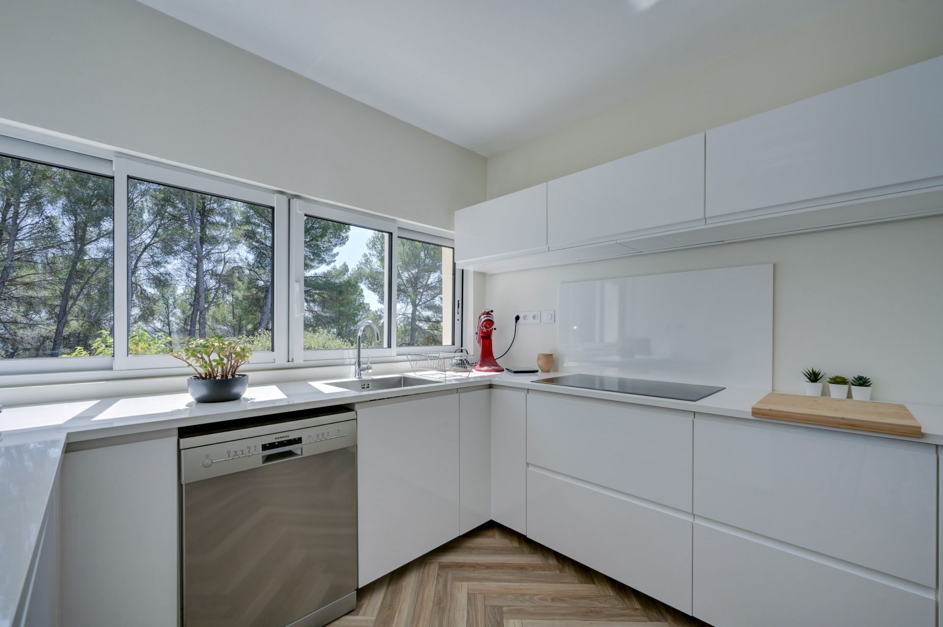 maison de luxe 6 Pièces en vente sur EGUILLES (13510)