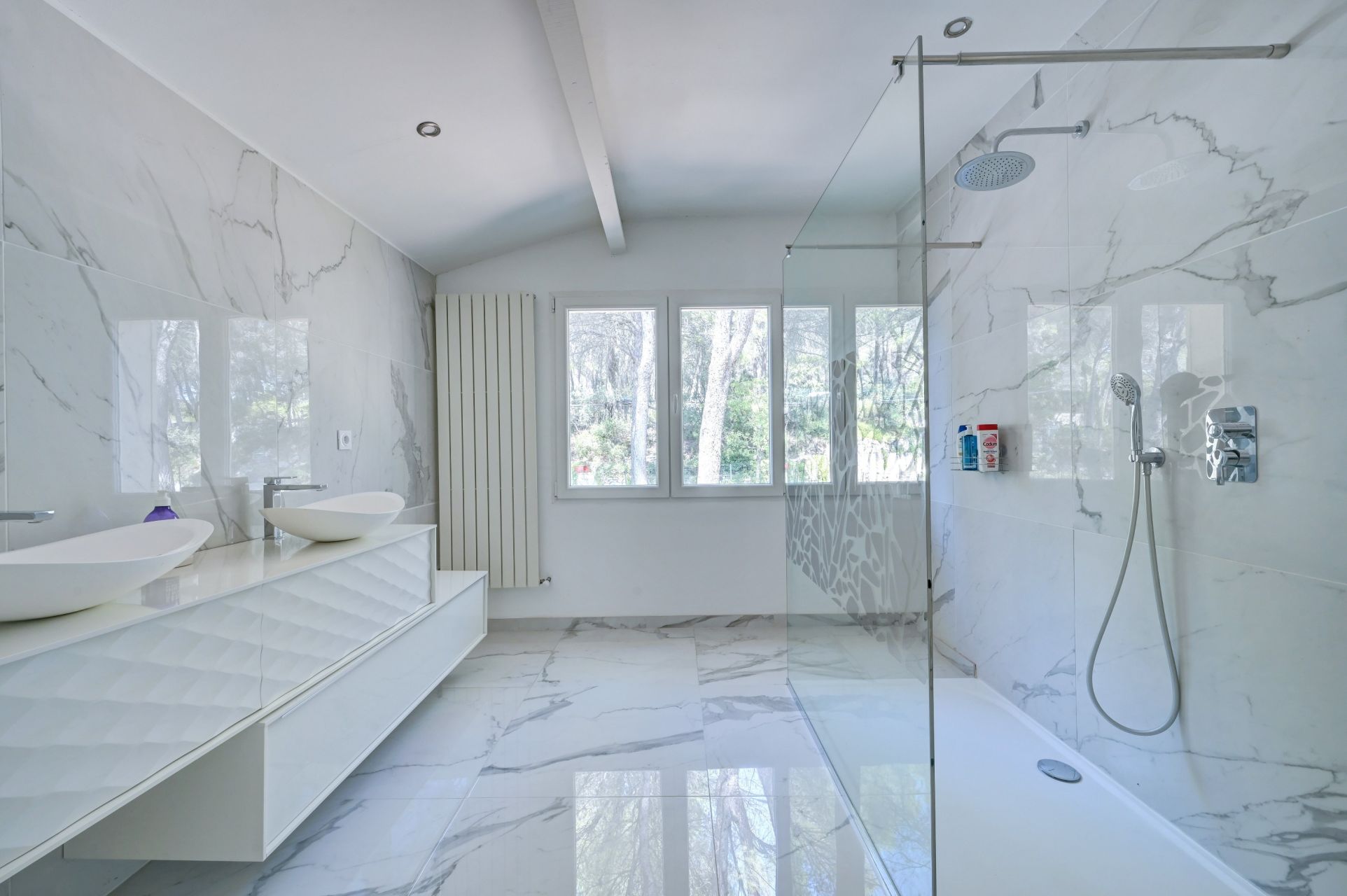 maison de luxe 6 Pièces en vente sur EGUILLES (13510)