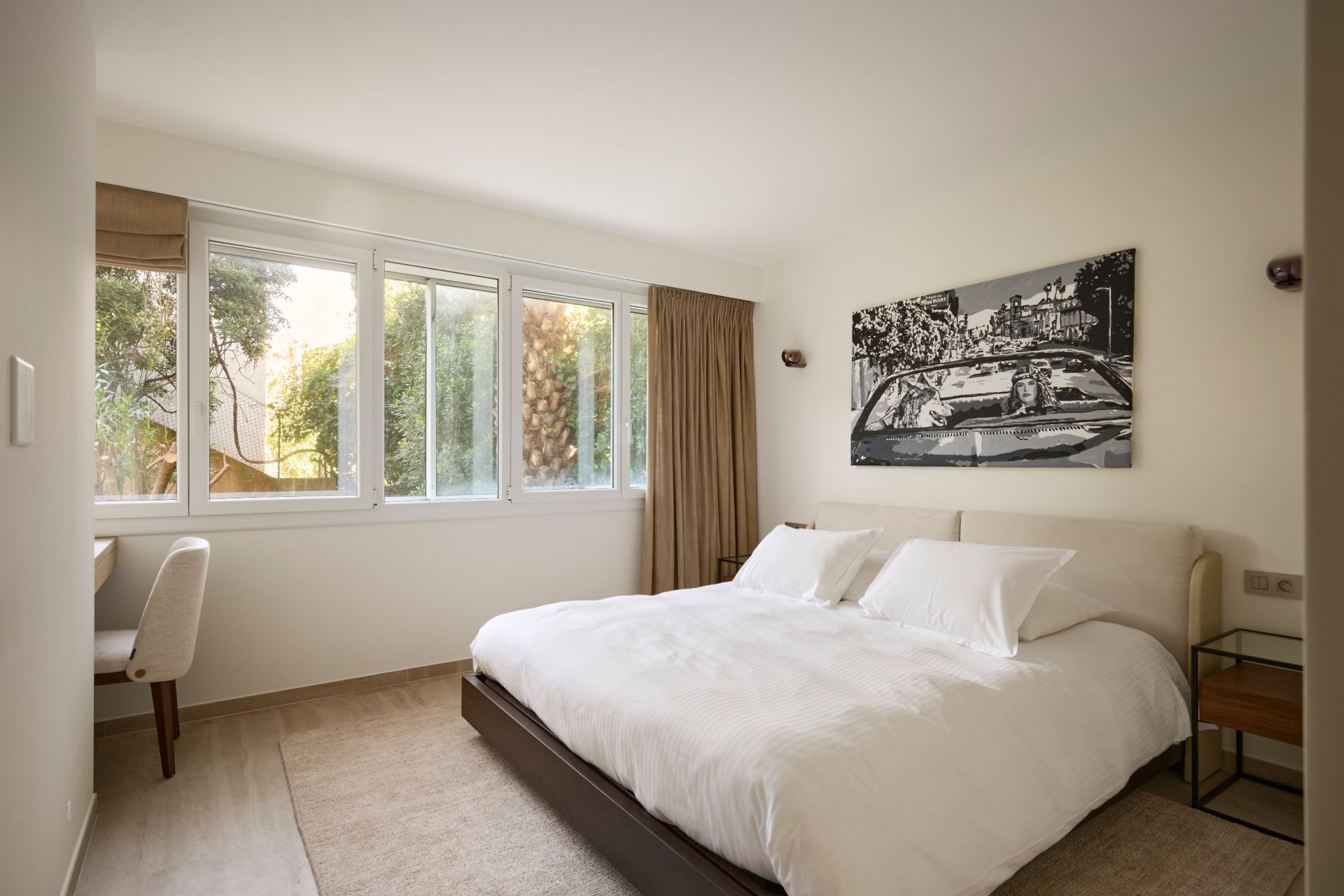 luxury apartment 3 Rooms for sale on CANNES (06400)