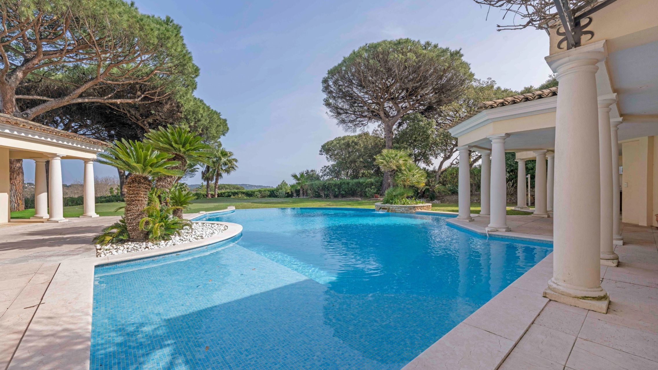 villa de luxe 8 Pièces en vente sur RAMATUELLE (83350)